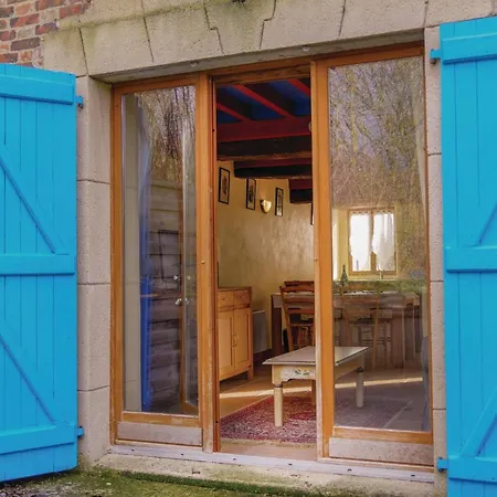 2 Bedroom Awesome In Brucheville Carentan-les-Marais